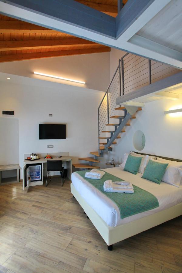 Hotel Ponti 안게라 외부 사진